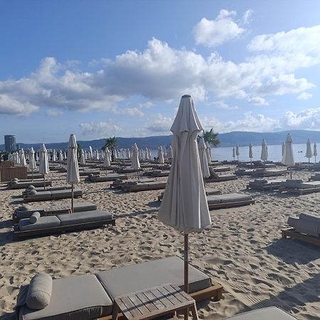 Sun City Apartments Pantai Sunny Luaran gambar