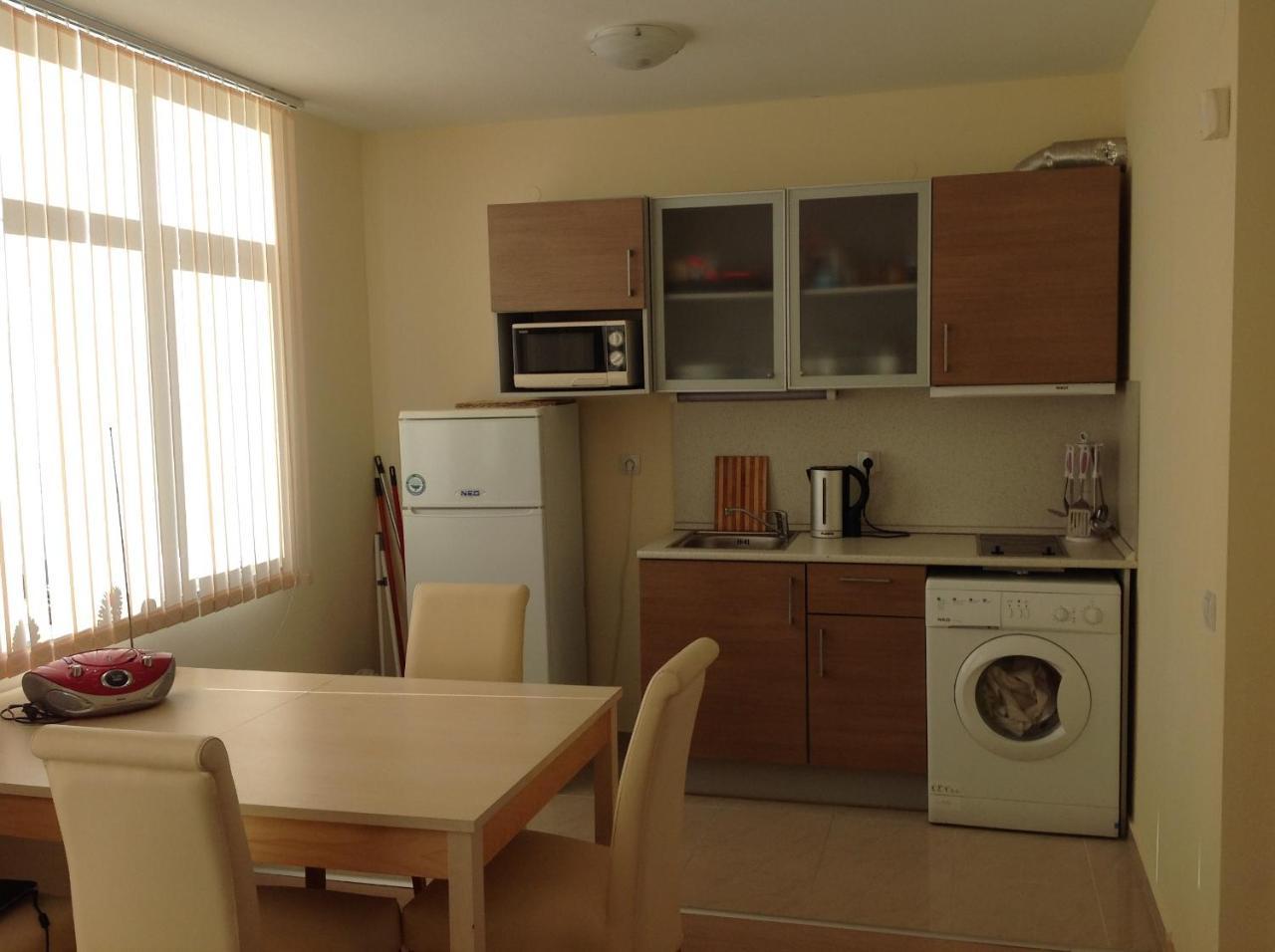 Sun City Apartments Pantai Sunny Luaran gambar