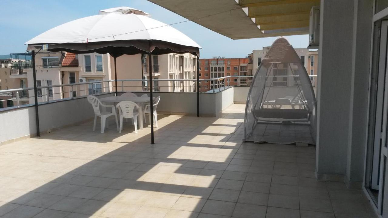 Sun City Apartments Pantai Sunny Luaran gambar
