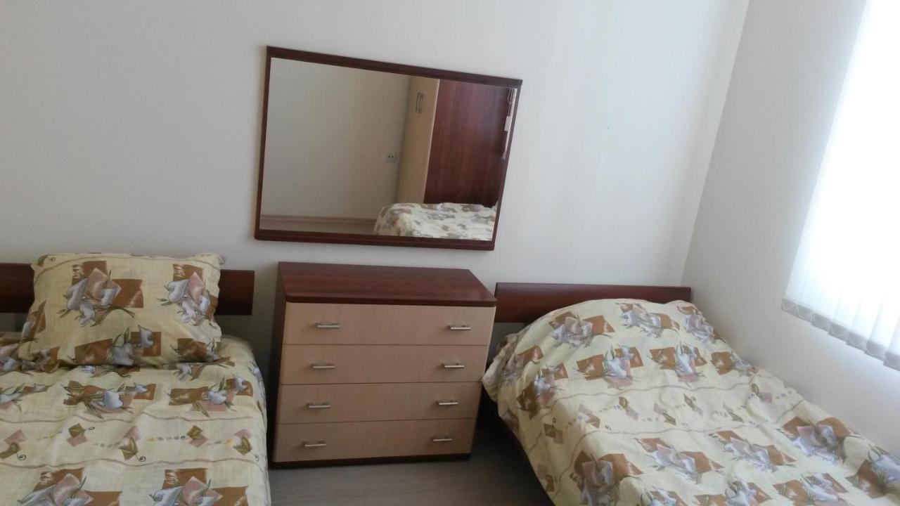 Sun City Apartments Pantai Sunny Luaran gambar